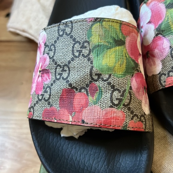 Gucci slides - Picture 5 of 6